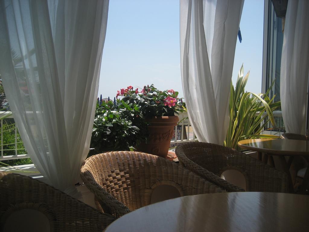 Hotel Telenia Lido di Jesolo Eksteriør bilde
